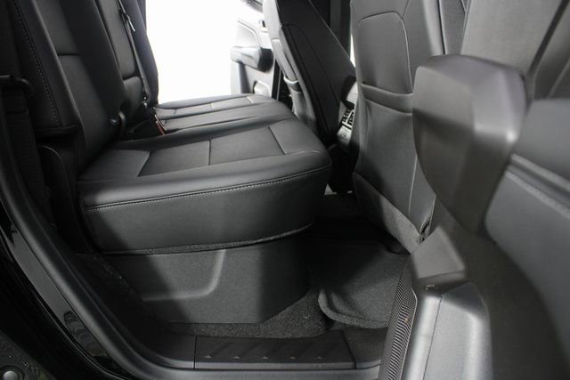 New 2026 GMC Canyon Elevation w/ Convenience Package image 18