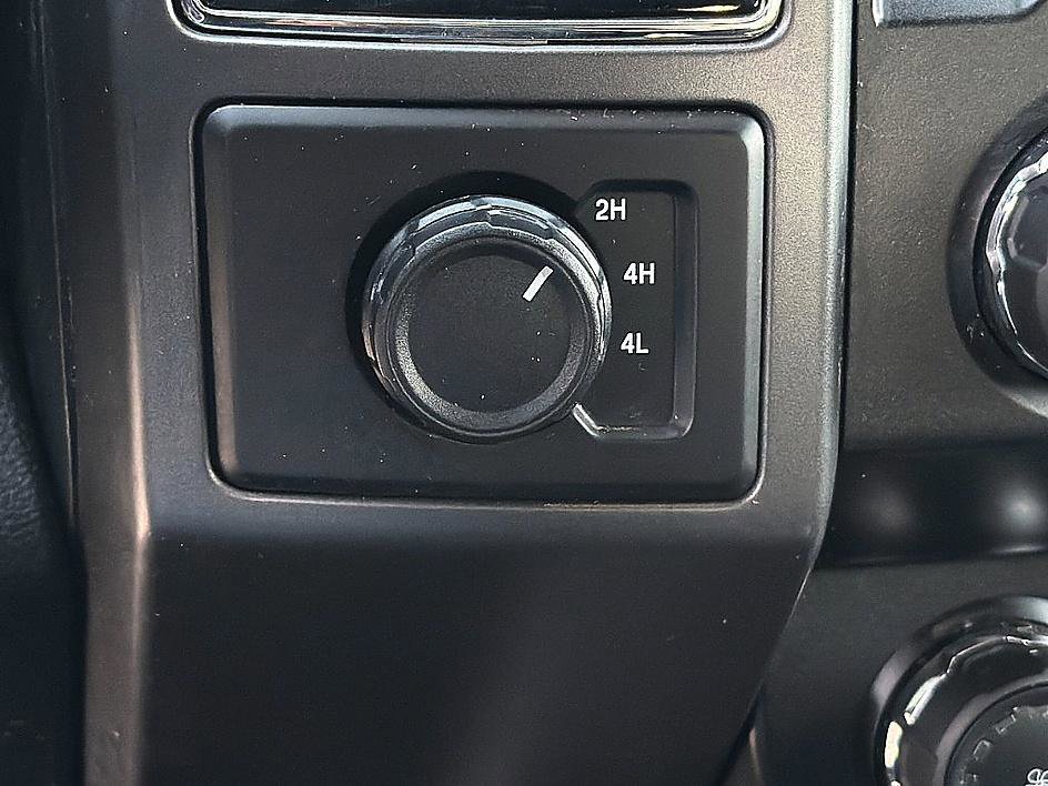 Used 2020 Ford F150 XLT w/ Equipment Group 302A Luxury image 16