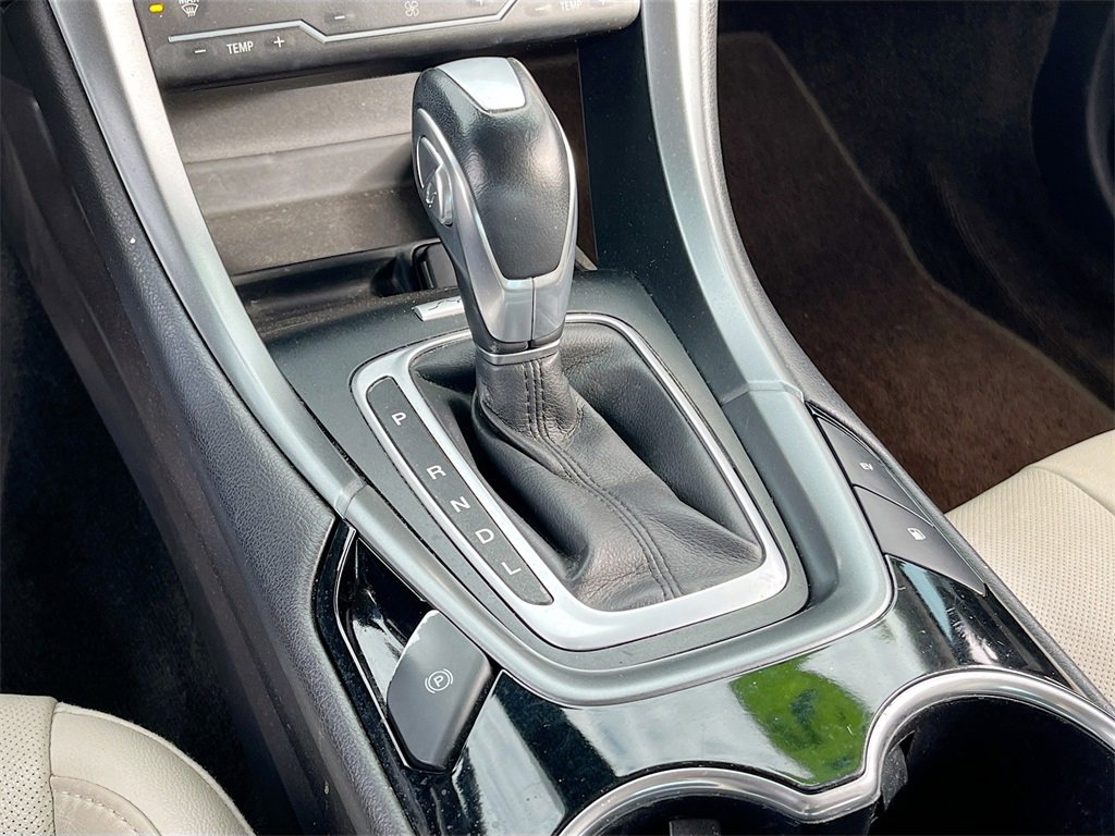 Used 2015 Ford Fusion Energi Titanium w/ Driver Assist Package image 17