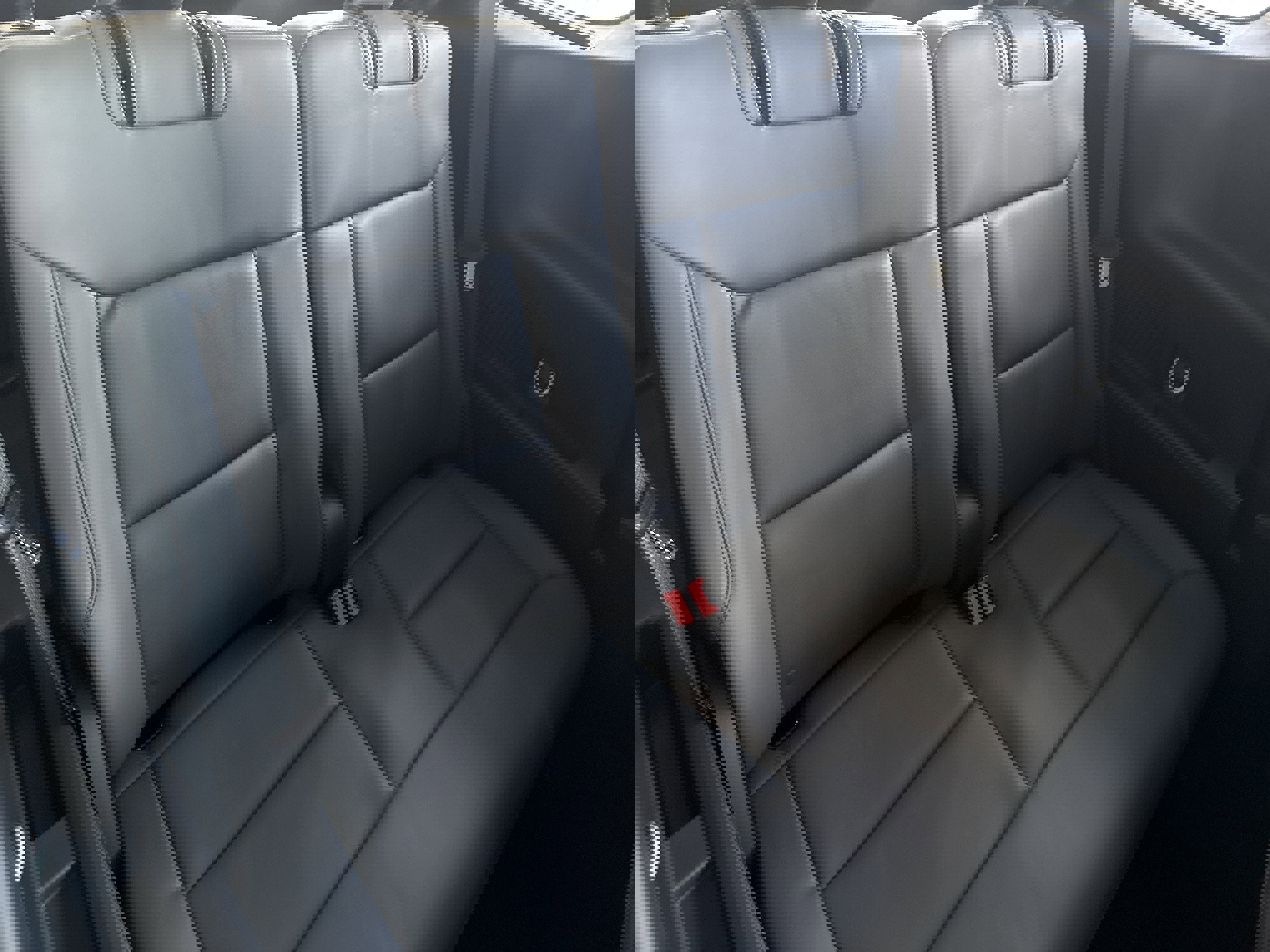 New 2026 Ford Explorer Active w/ Active Comfort Package image 12