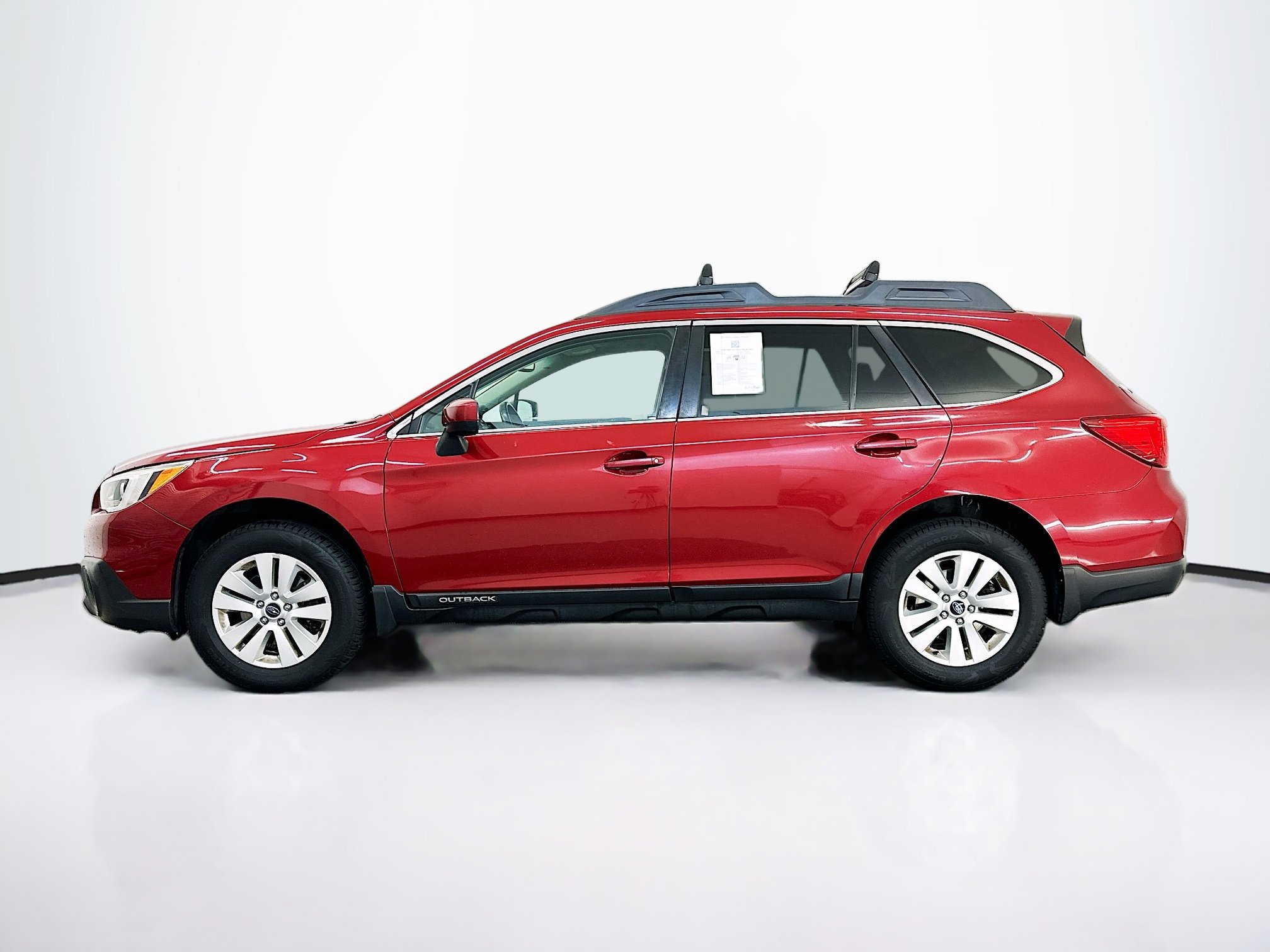 Used 2017 Subaru Outback 2.5i Premium image 4