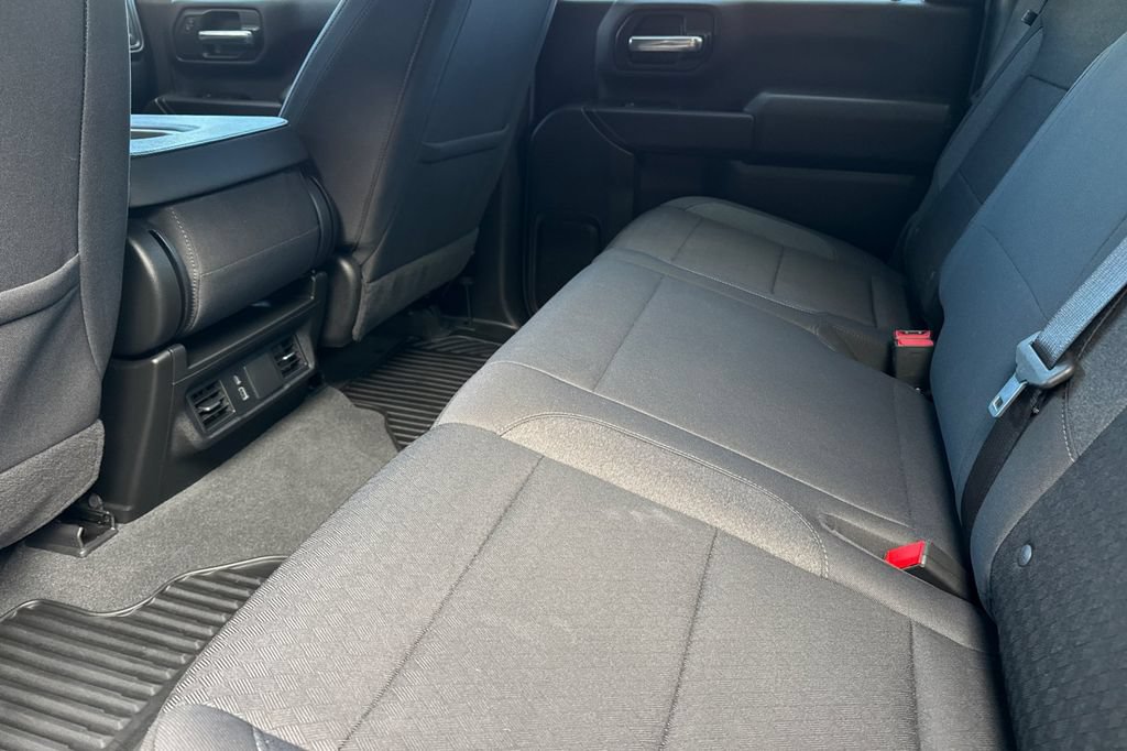 Used 2025 Chevrolet Silverado 2500 Custom w/ Custom Value Package AWD/4WD image 13