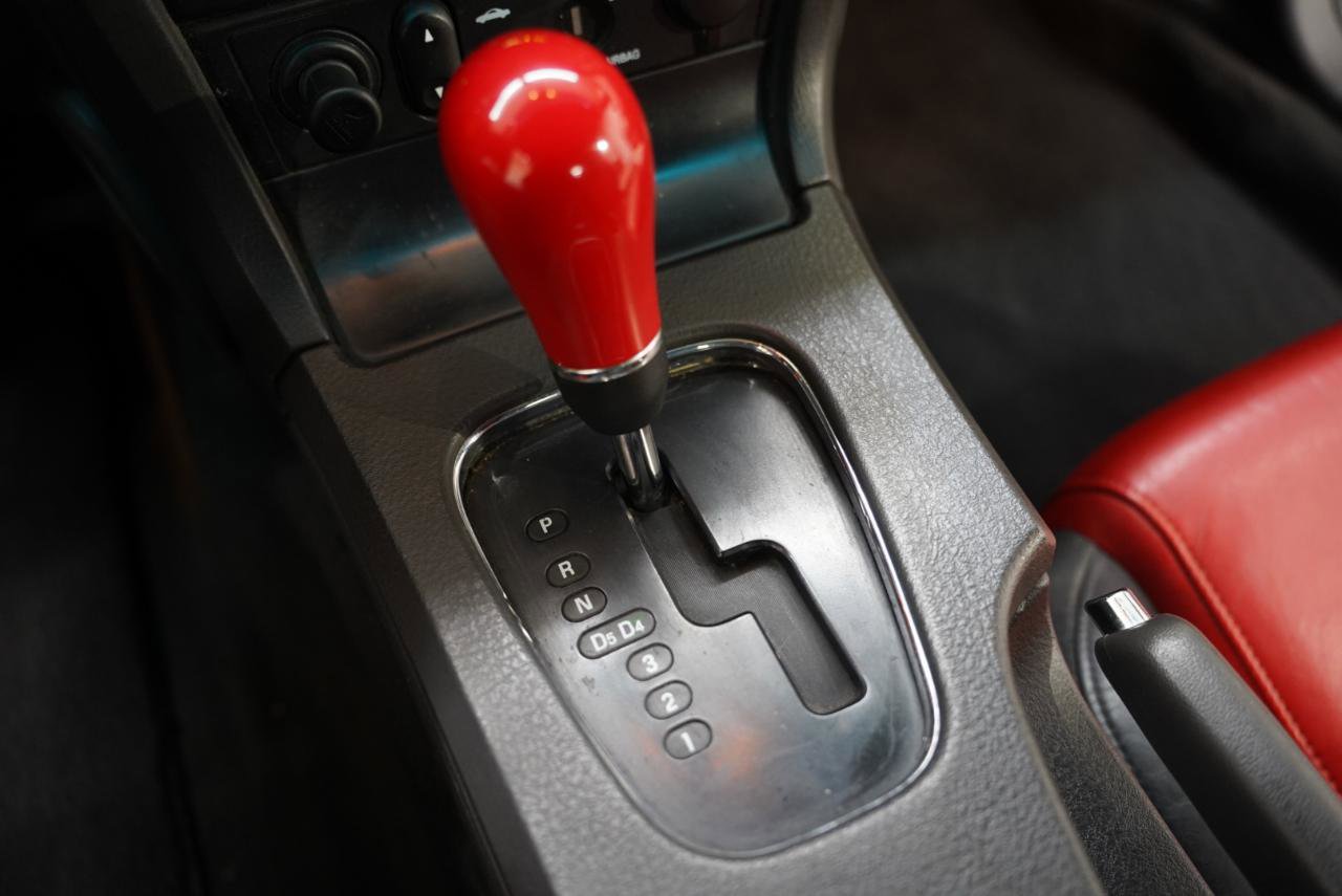 Used 2002 Ford Thunderbird image 20