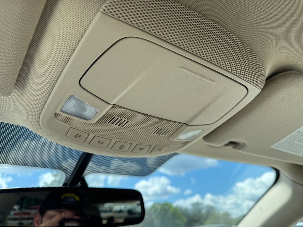 Used 2017 Lincoln MKC Premiere FWD image 37