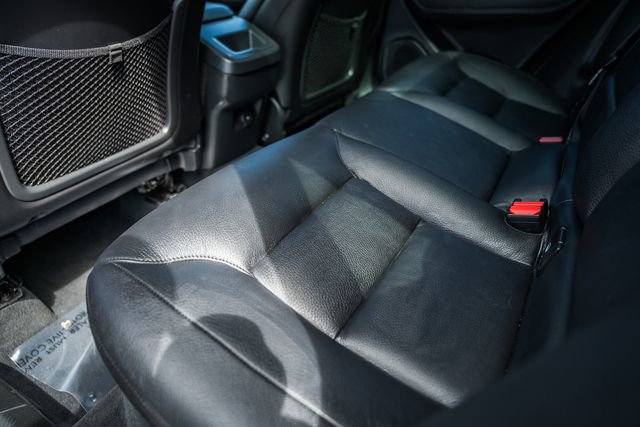 Used 2021 Volvo XC60 T5 Momentum w/ Advanced Package AWD/4WD image 35