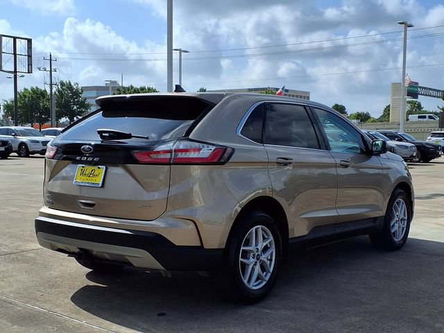 Used 2021 Ford Edge SEL w/ Convenience Package AWD/4WD image 2