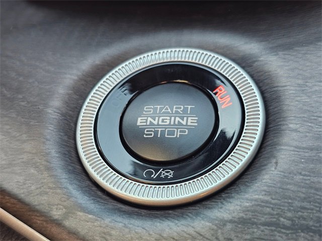 New 2025 Jeep Grand Cherokee L Limited w/ Black Appearance Package image 20