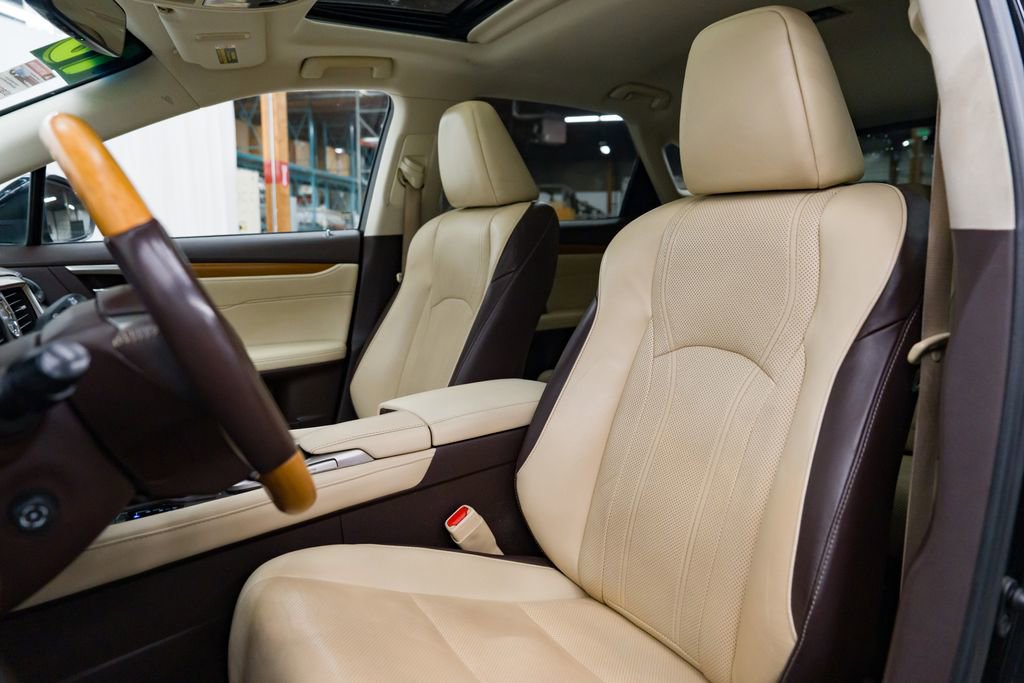 Used 2016 Lexus RX 350 AWD w/ Premium Package image 23