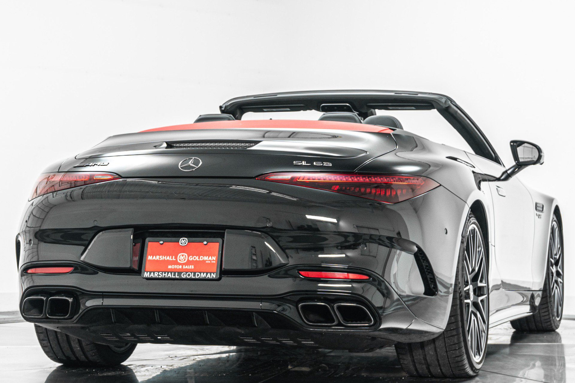 Used 2023 Mercedes-Benz SL 63 AMG 4MATIC image 9