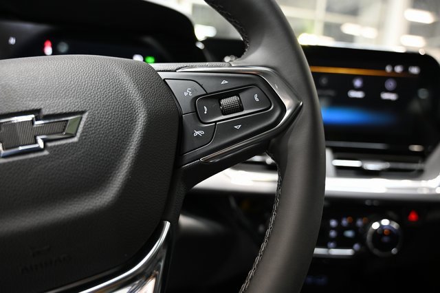 New 2026 Chevrolet Trax ACTIV w/ Sunroof Package image 23