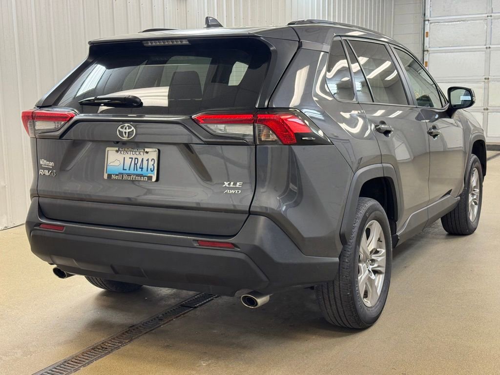 Used 2023 Toyota RAV4 XLE w/ XLE Grade Weather Package image 5