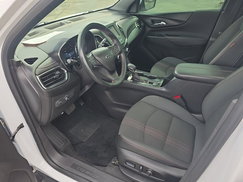 Used 2024 Chevrolet Equinox RS FWD image 9