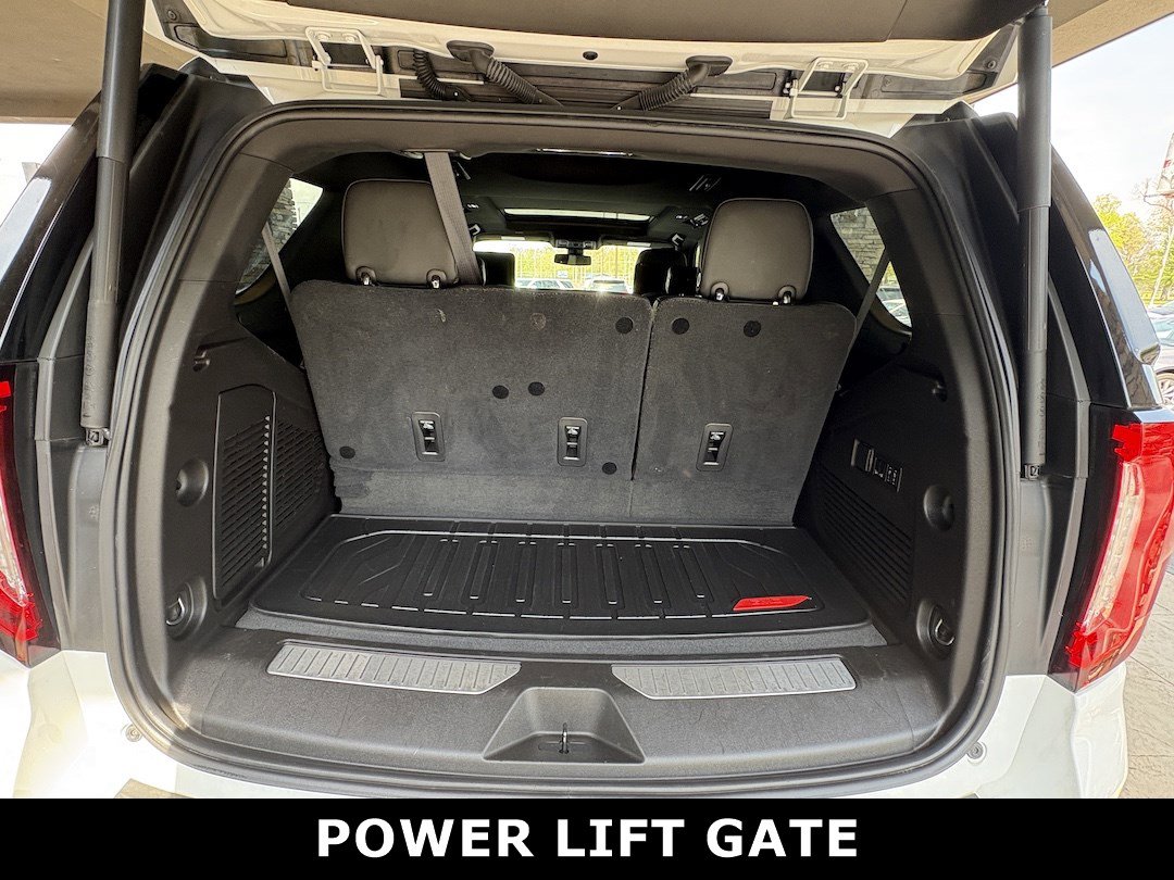 Used 2021 GMC Yukon AT4 w/ AT4 Premium Plus Package image 37