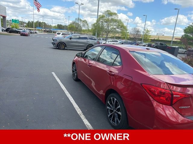 Used 2017 Toyota Corolla SE w/ SE Premium Package FWD image 6