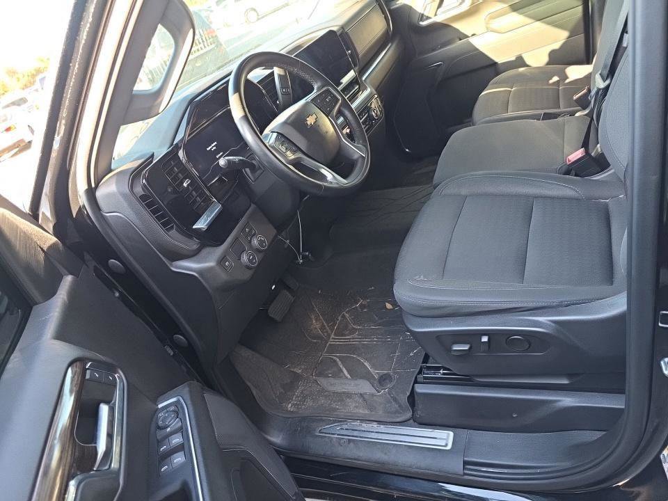 Used 2023 Chevrolet Silverado 1500 LT w/ Protection Package image 4