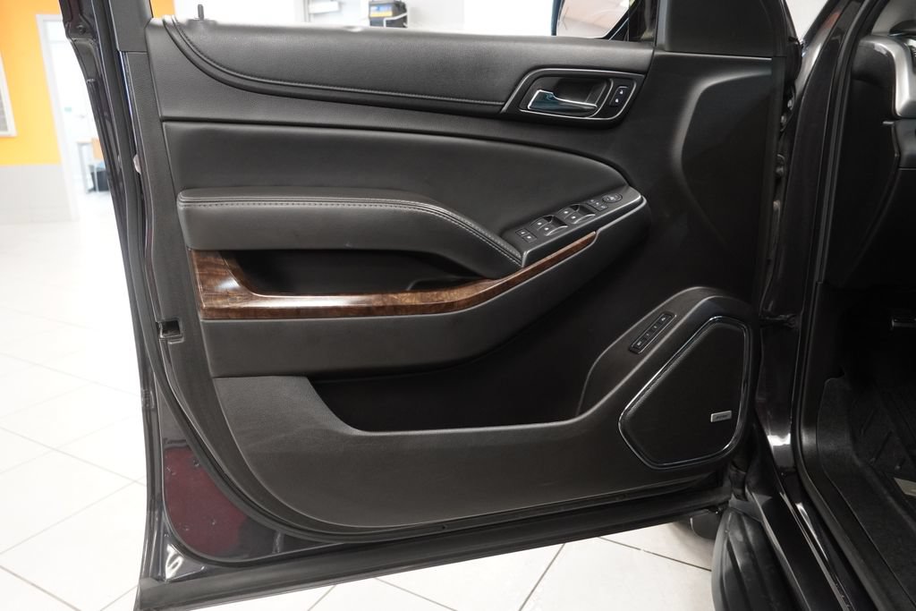 Used 2016 Chevrolet Suburban LT AWD/4WD image 11