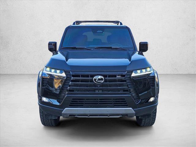 Used 2025 Lexus GX 550 w/ Accessory Package (CT) image 2