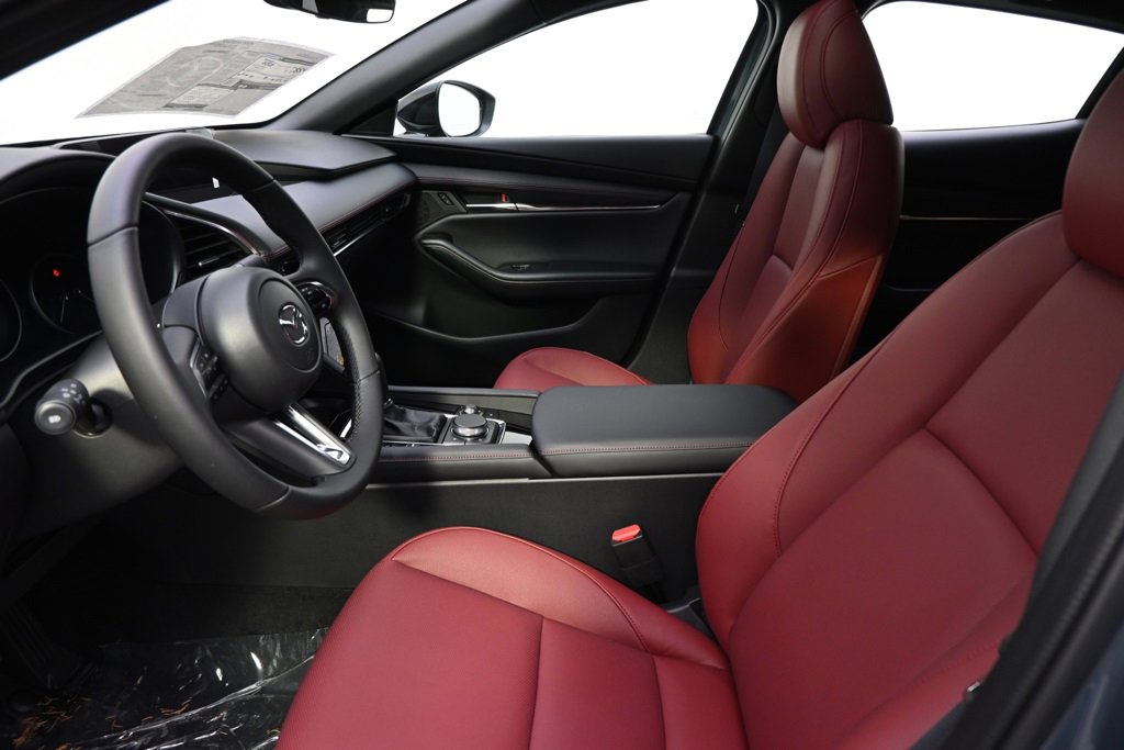 New 2026 MAZDA MAZDA3 Carbon image 13