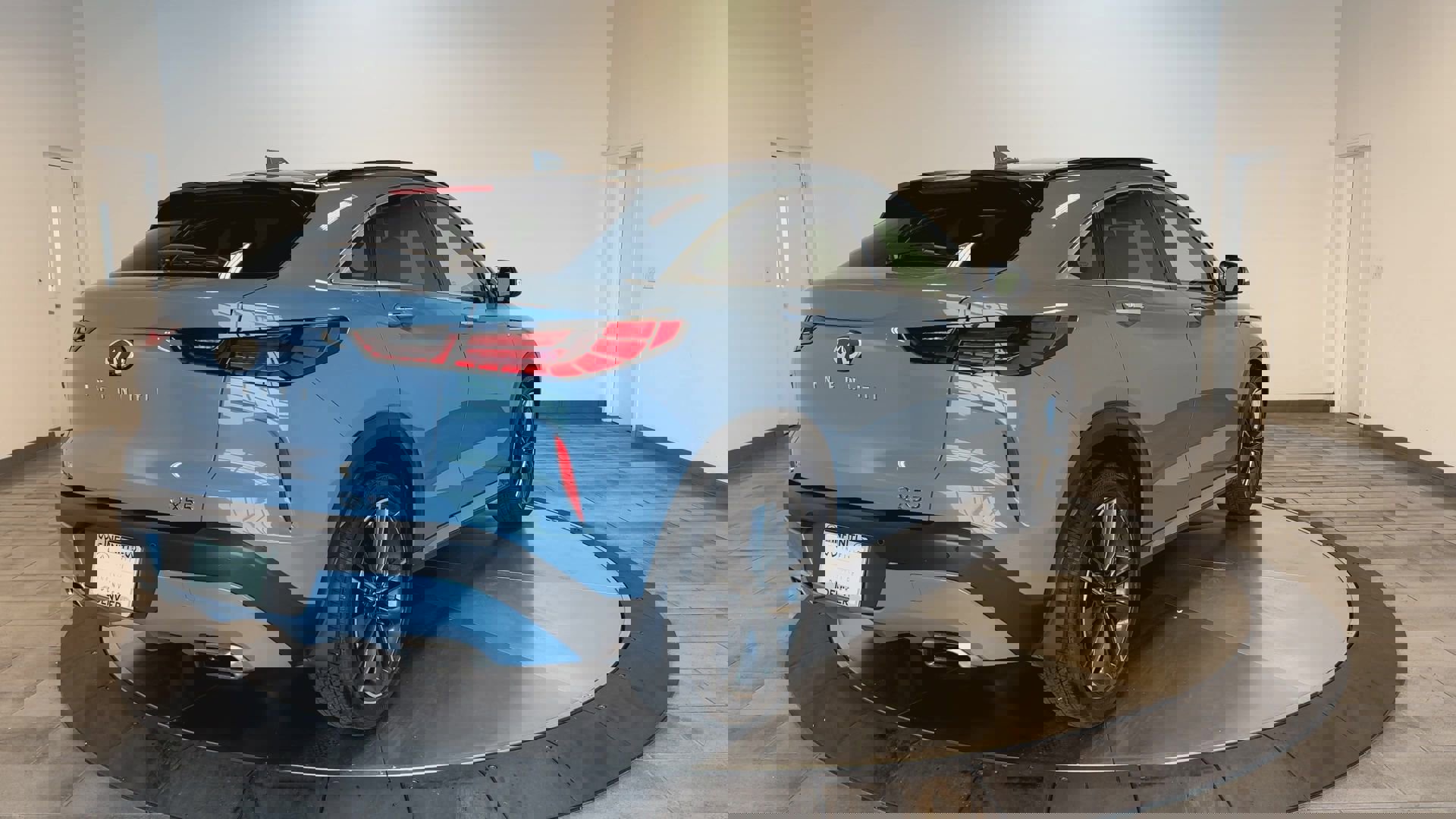 Certified 2025 INFINITI QX55 Essential image 8