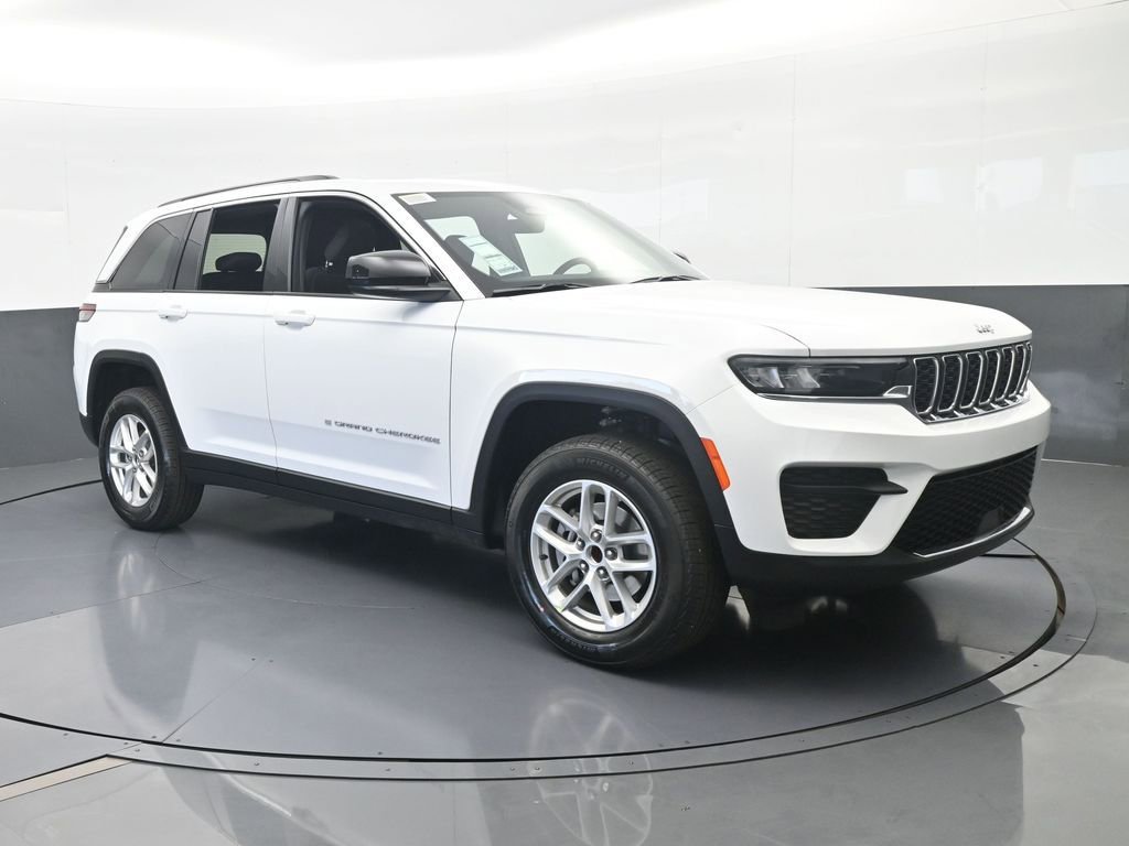 New 2026 Jeep Grand Cherokee Laredo X image 8