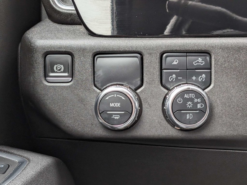 Used 2025 GMC Sierra 1500 SLT RWD image 20