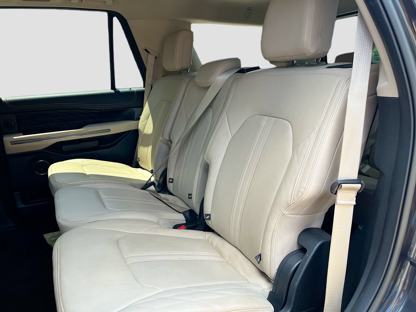 Used 2022 Ford Expedition Platinum AWD/4WD image 25