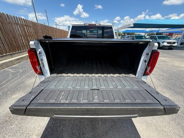 Used 2024 GMC Sierra 1500 SLT w/ SLT Premium Plus Package AWD/4WD image 9
