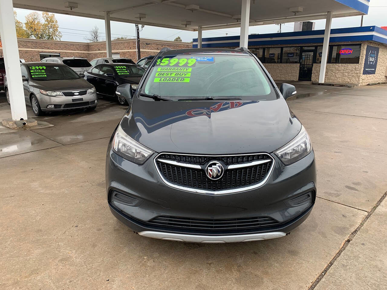 Used 2018 Buick Encore Preferred image 4