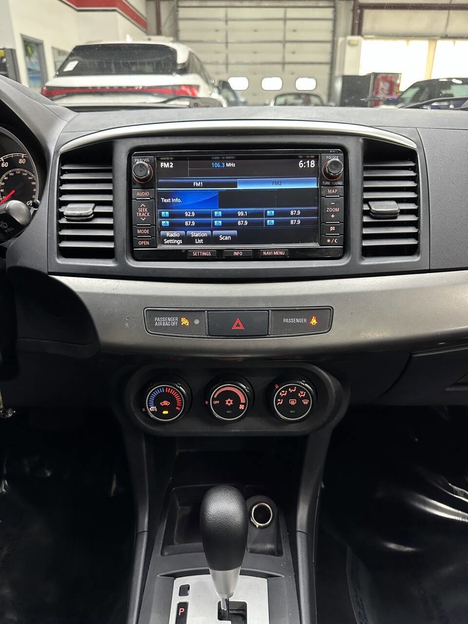 Used 2014 Mitsubishi Lancer SE image 28