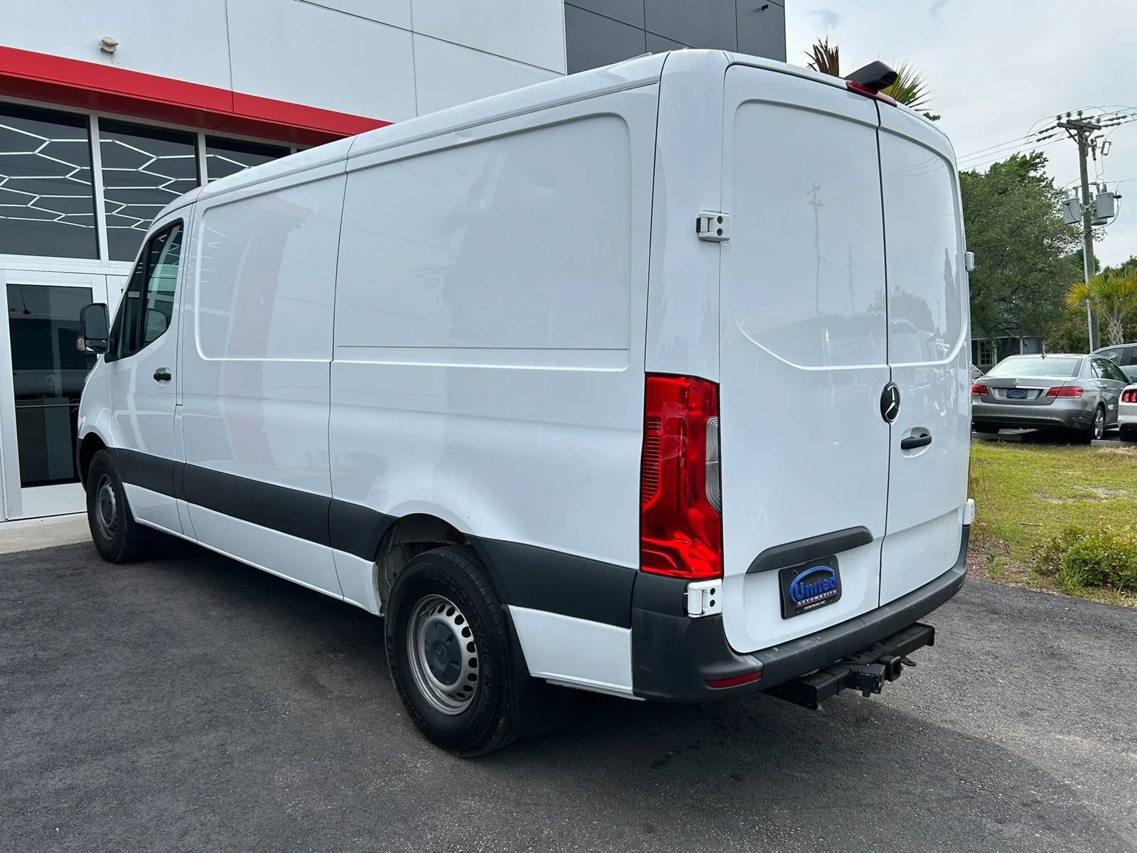 Used 2023 Mercedes-Benz Sprinter 2500 image 6