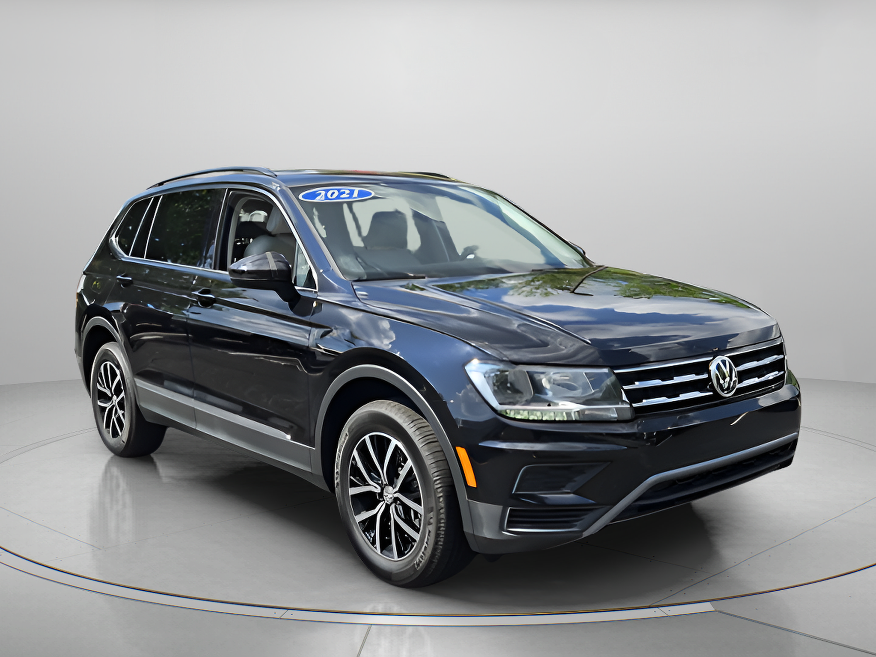 Certified 2021 Volkswagen Tiguan SE FWD image 7