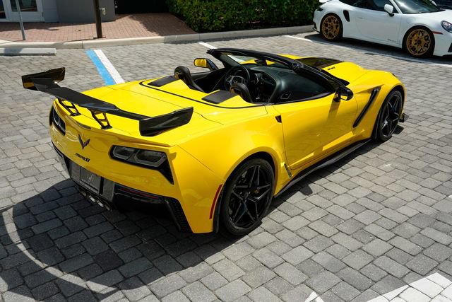 Used 2019 Chevrolet Corvette ZR1 RWD image 28