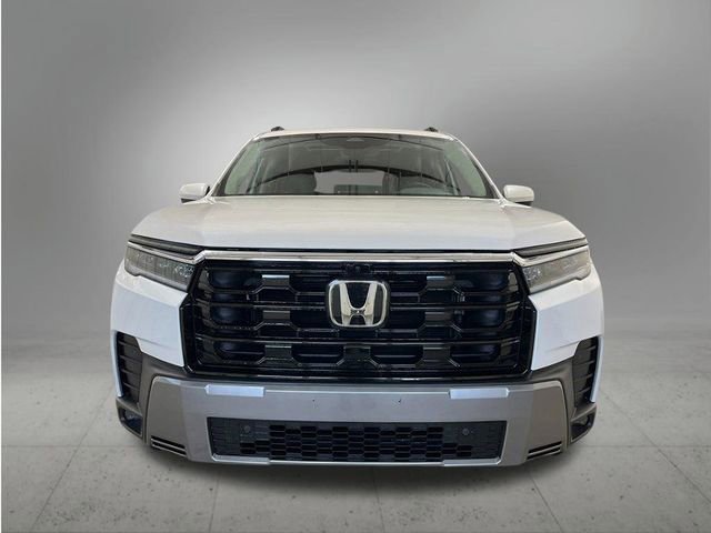 New 2026 Honda Pilot Touring image 10