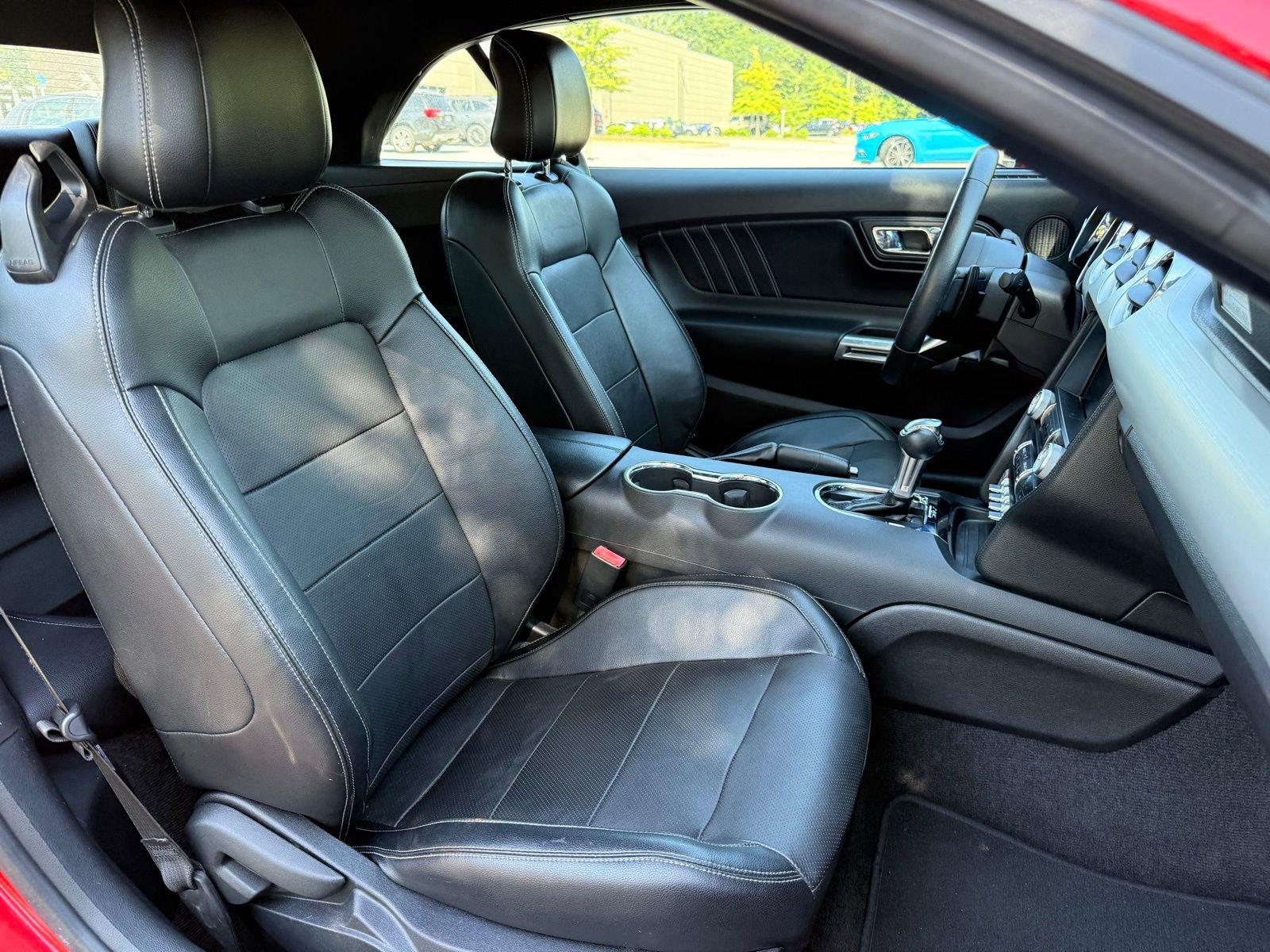 Used 2015 Ford Mustang GT Premium image 36