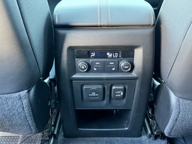 Certified 2021 Chevrolet Traverse Premier w/ Redline Edition image 30