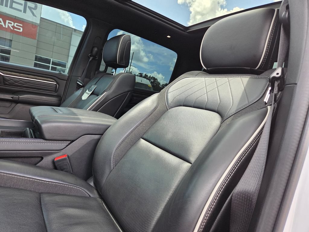 Used 2025 RAM 1500 Limited w/ Off Road Group AWD/4WD image 11