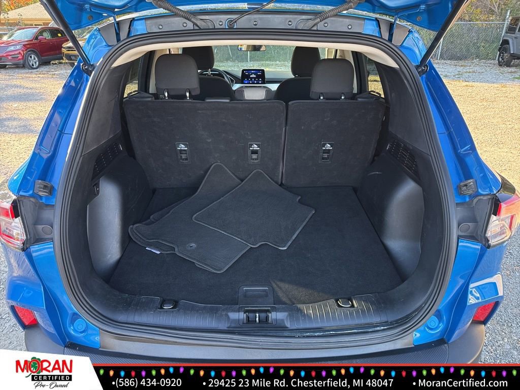 Used 2020 Ford Escape SE Sport image 23