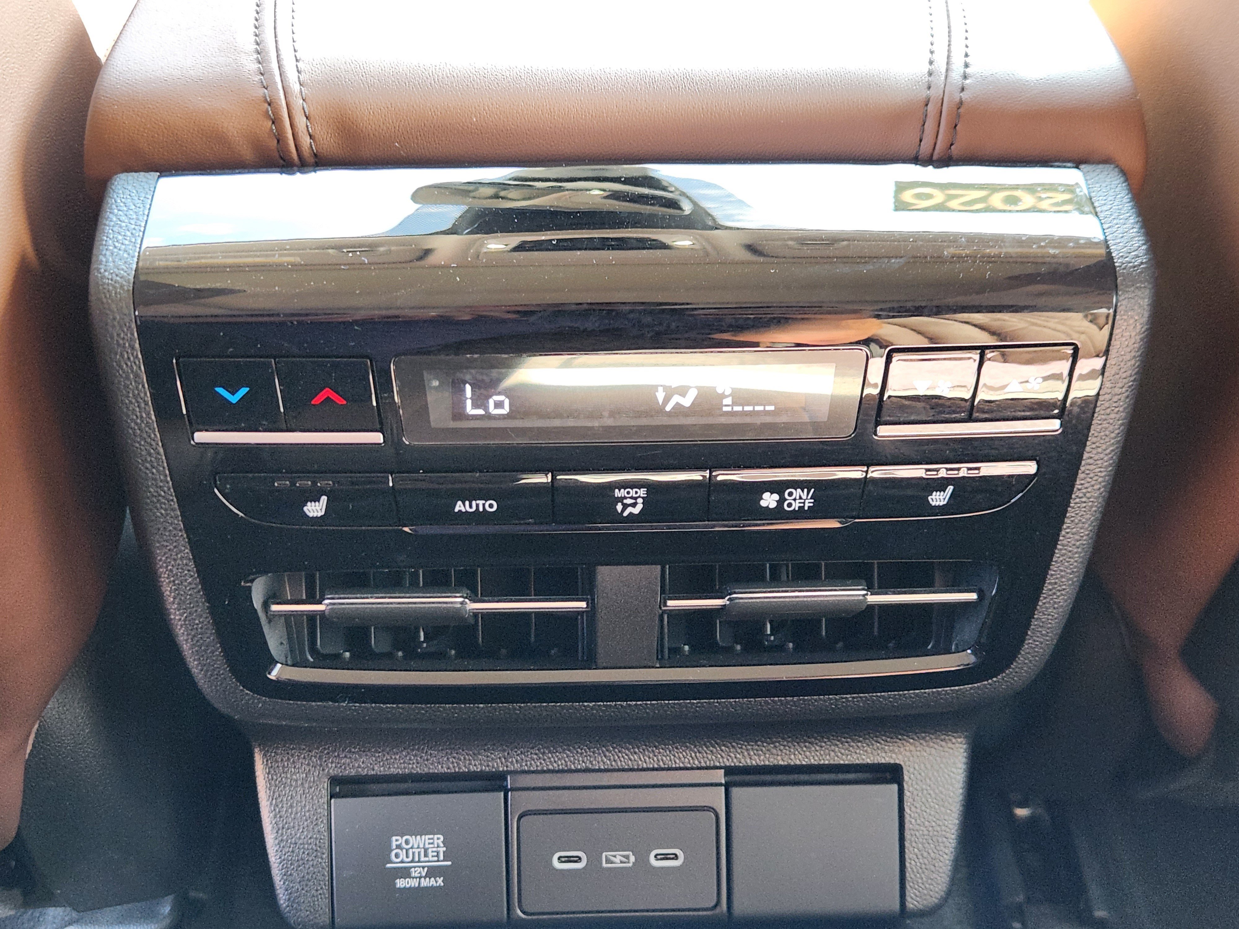 Certified 2026 Acura MDX w/ Advance Package AWD/4WD image 24
