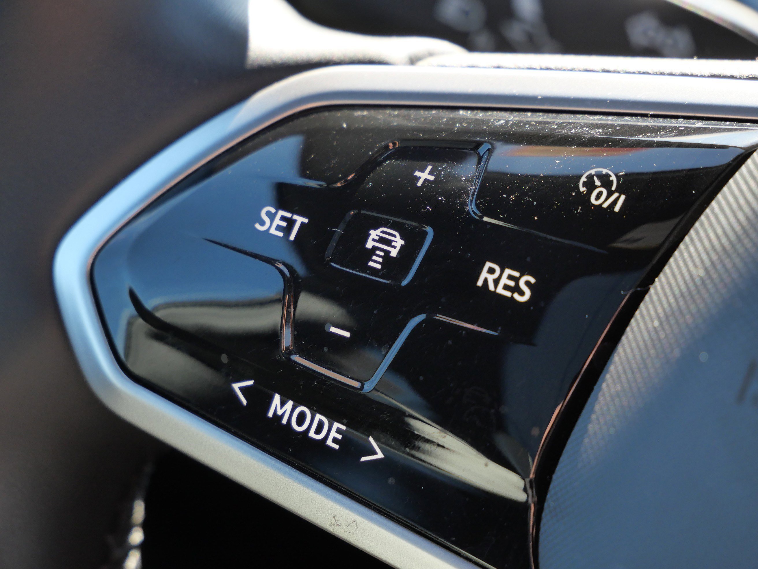 Certified 2022 Volkswagen ID.4 Pro S image 33