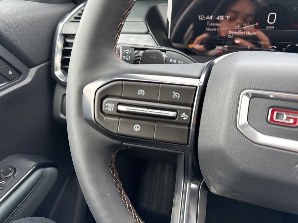 New 2026 GMC Acadia AT4 w/ Luxury Package AWD/4WD image 20