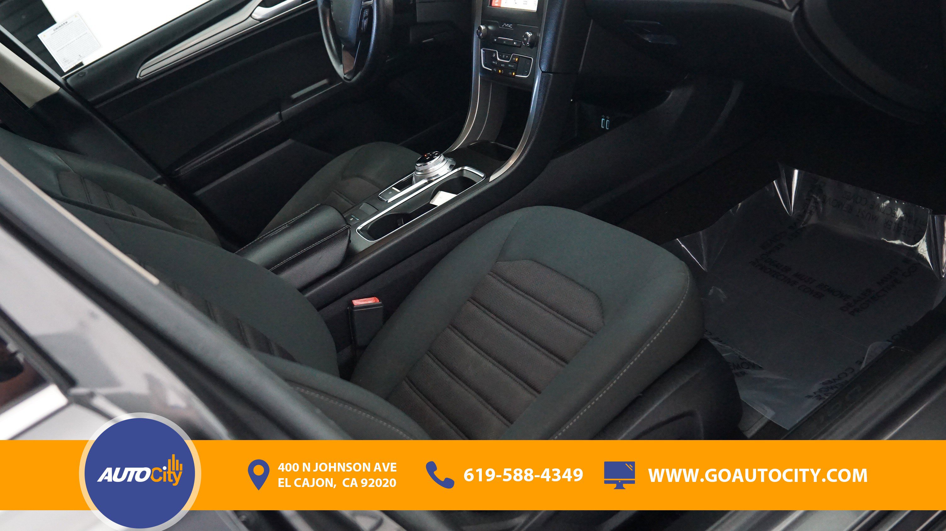 Used 2019 Ford Fusion SE FWD image 8