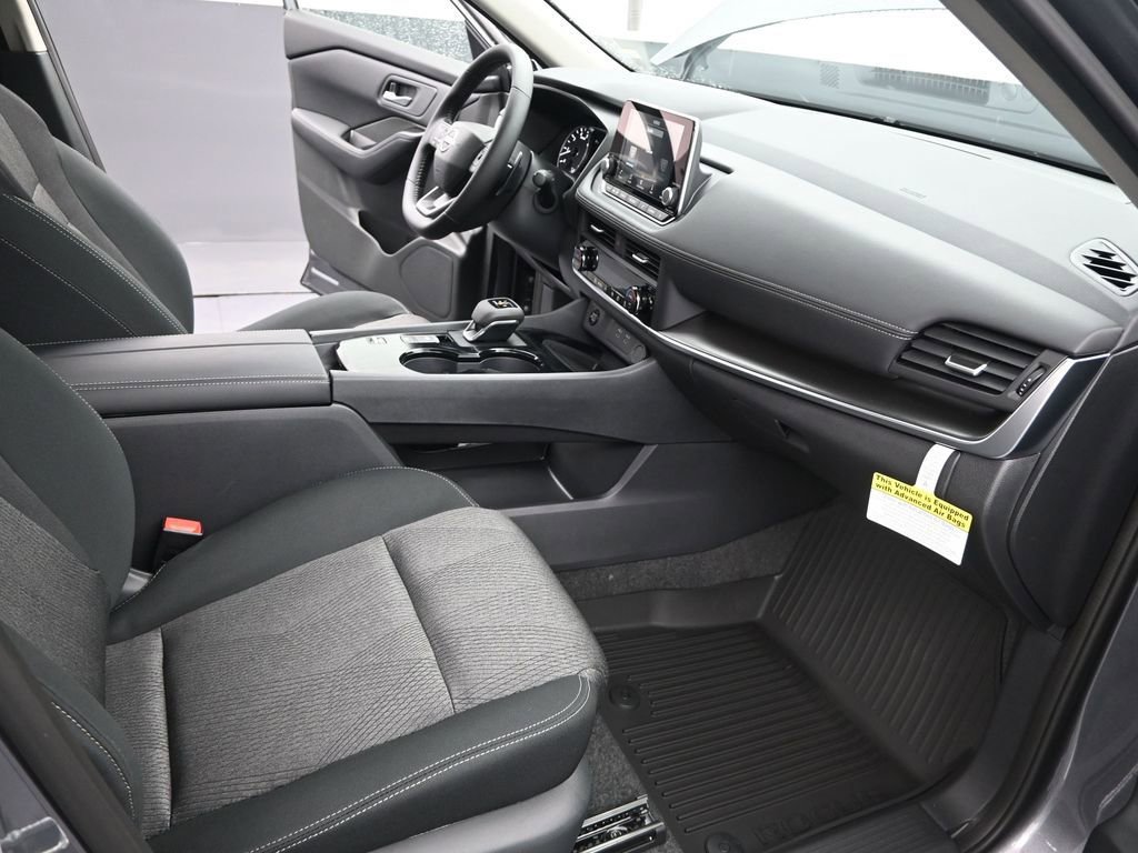 Certified 2026 Nissan Rogue SV w/ Cold Weather Package FWD image 26