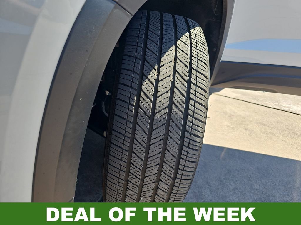 Used 2025 Volkswagen Taos S image 34