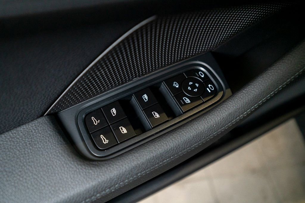 New 2026 Porsche Panamera 4 image 21