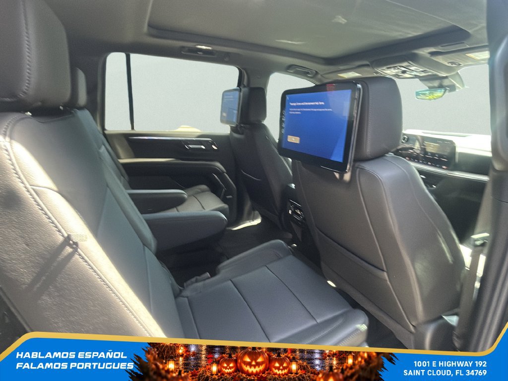 New 2026 Chevrolet Suburban Z71 w/ Z71 Off-Road Package AWD/4WD image 27