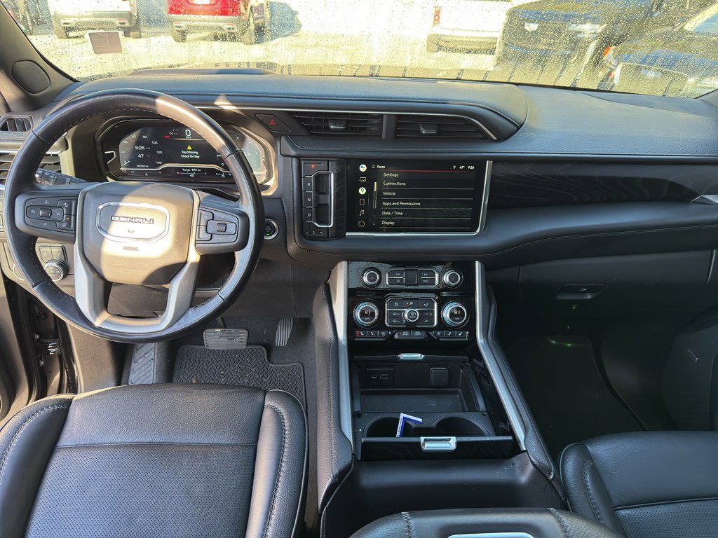 Used 2022 GMC Yukon Denali image 8