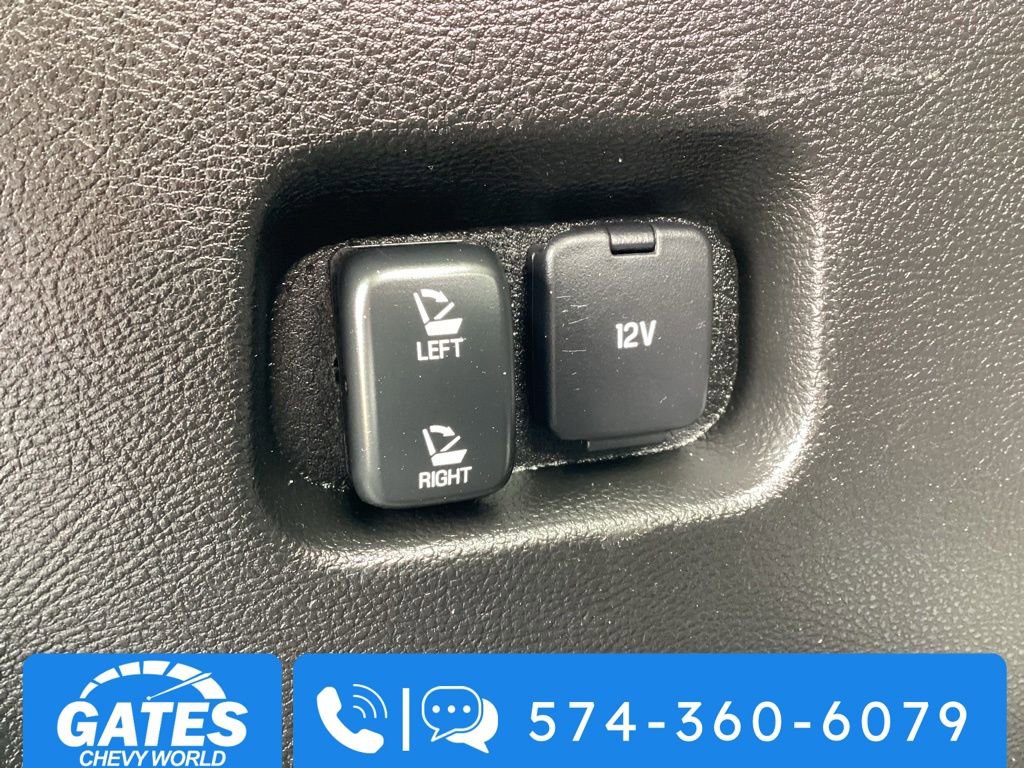 Used 2023 Ford Edge SEL AWD/4WD image 13
