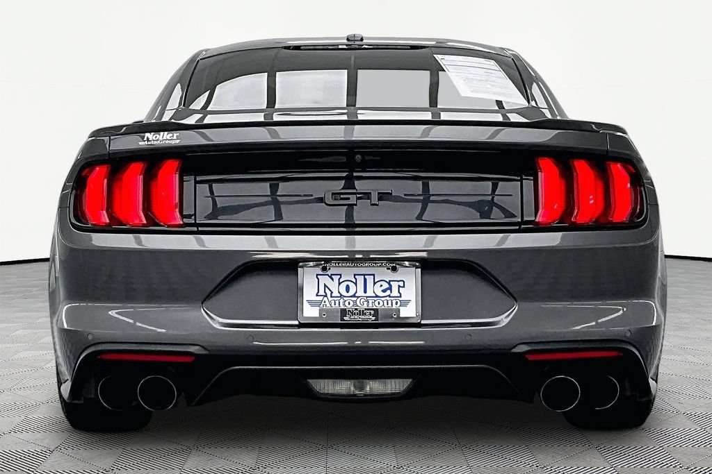 Certified 2018 Ford Mustang GT Premium RWD image 4