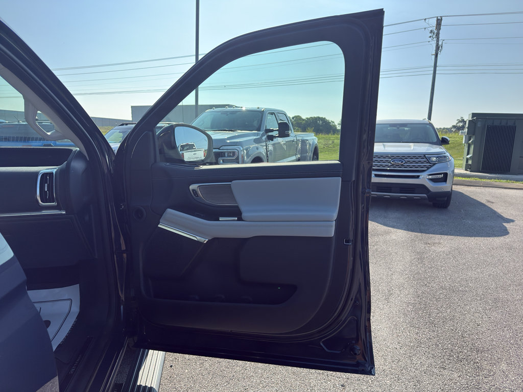 New 2027 Ford Expedition Max Platinum AWD/4WD image 19