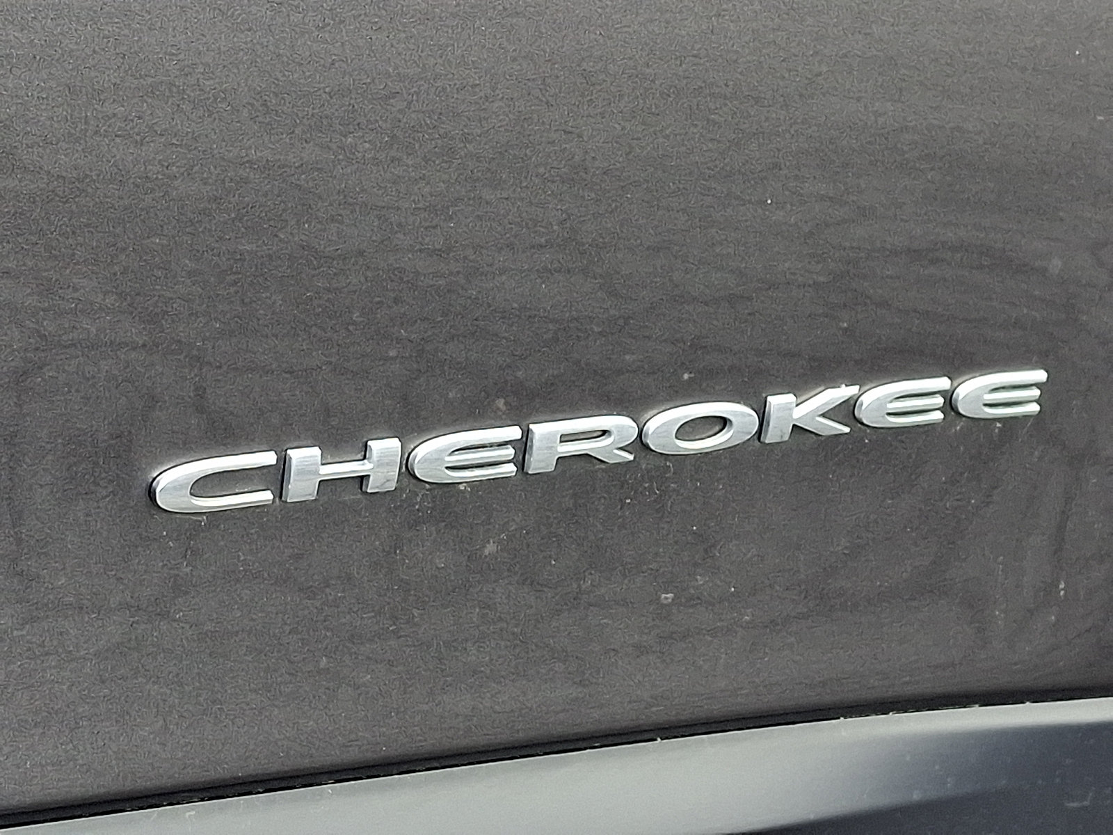 Used 2022 Jeep Cherokee Latitude Lux w/ Sun & Sound Group AWD/4WD image 31